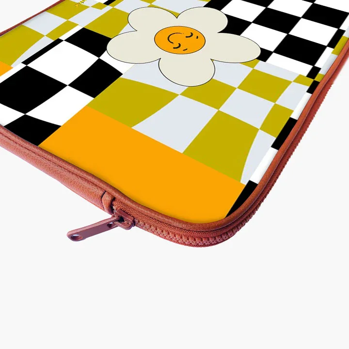 Chessy Blooms Print Laptop Sleeve - Image 16