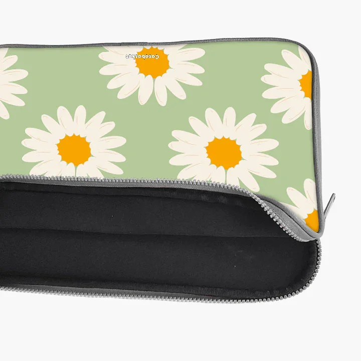 Daisy Glow Print Laptop Sleeve - Image 22