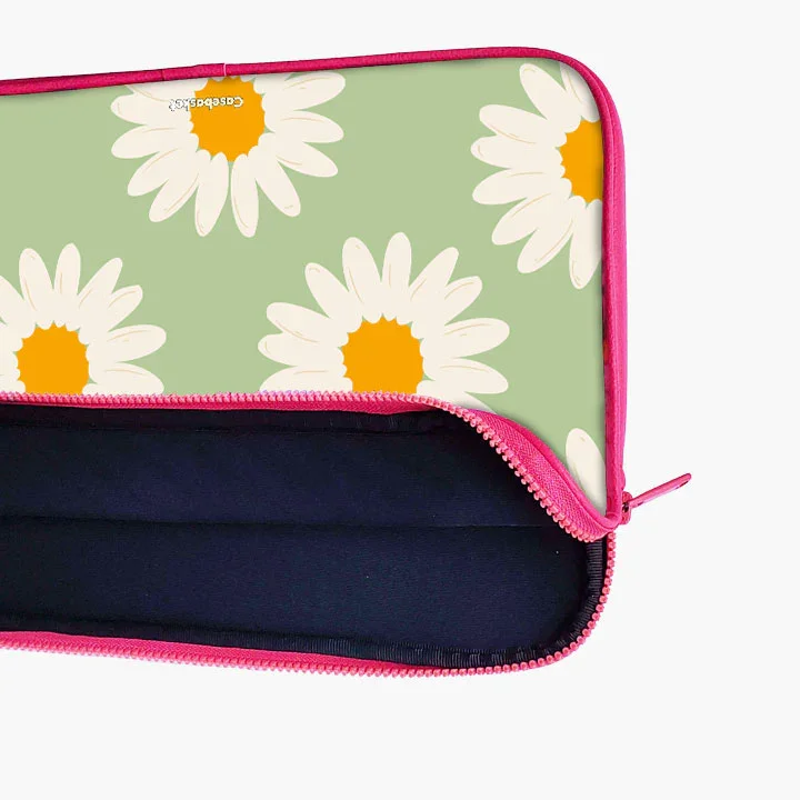 Daisy Glow Print Laptop Sleeve - Image 27